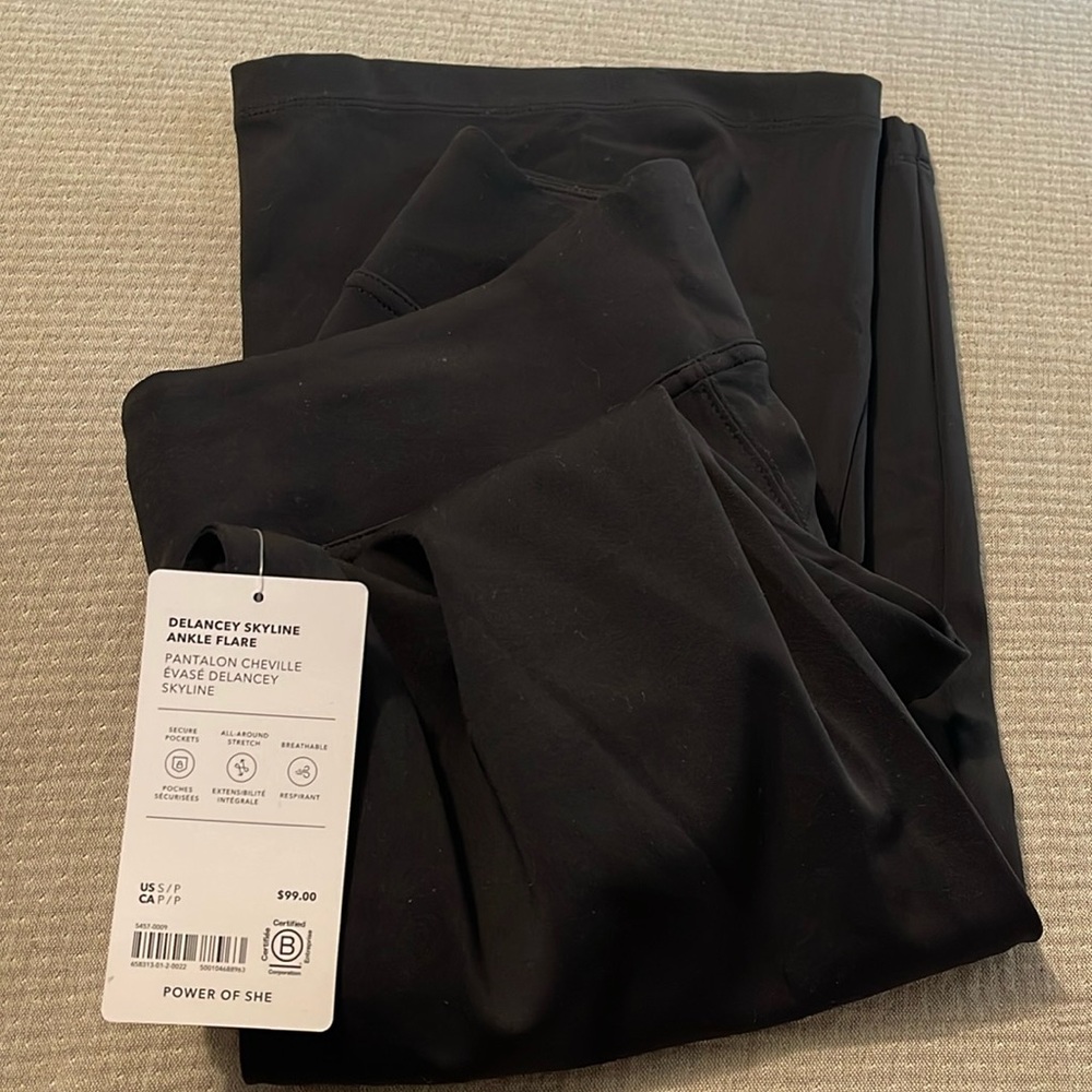 Athleta Delancey Skyline Ankle Flare Pants